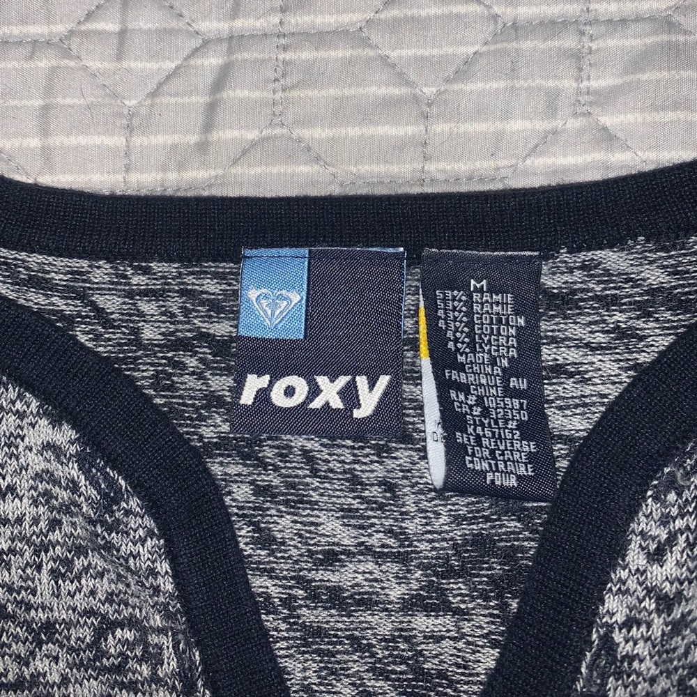 Roxy Sweater - Picture 3 of 4